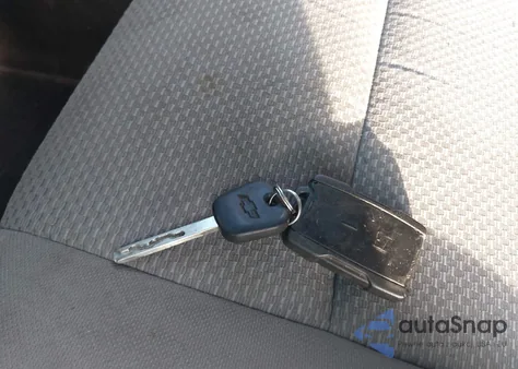 2016 Chevrolet Silverado 1500 1Lt из США, поврежденный, VIN 3GCUKREC9GG231293